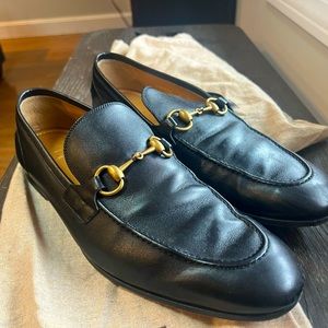 Black Gucci "horsebit" Jordaan loafers